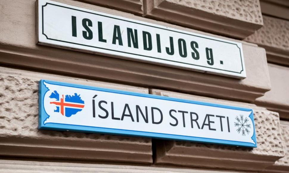 Islandijos Self Check-In Basement Apartments VNO Exterior foto
